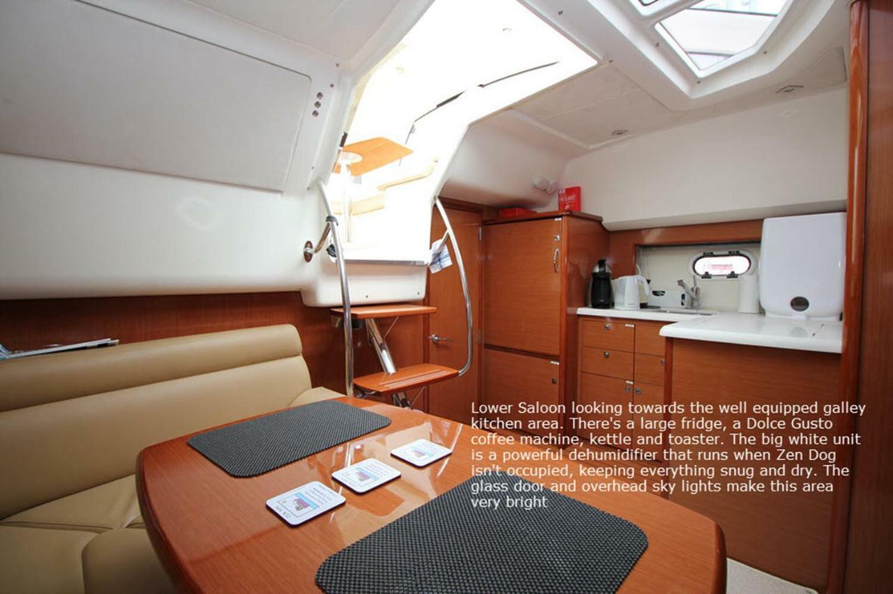 Hotel Zen Dog Luxury Motor Yacht Lymington Exterior foto